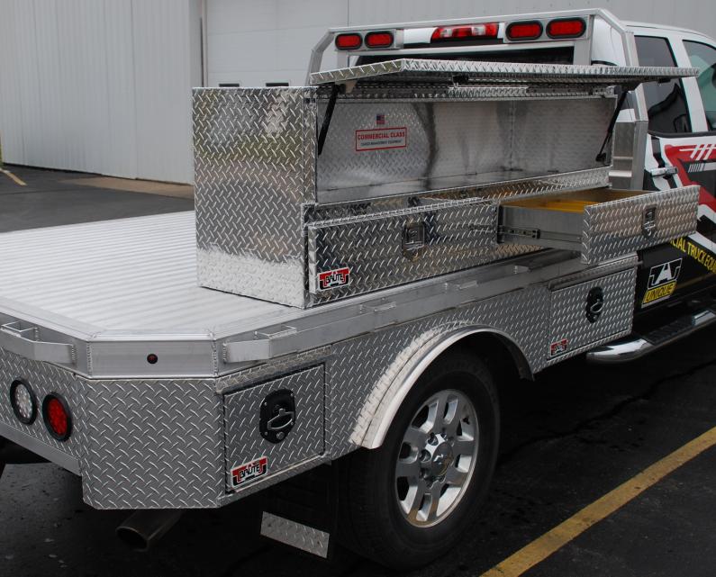 BRUTE, 96"x20"x24" High Capacity Flatbed Contractor TopSider w/Drawers Commercial Class, TB400-96D-BD-BT