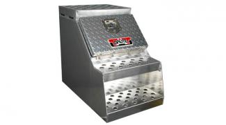 BRUTE, 18" x 24.5" x 28" HD Step Box, HSB18